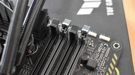using all 4 ram slots|[Guide] For people who have had issues with using 4 .